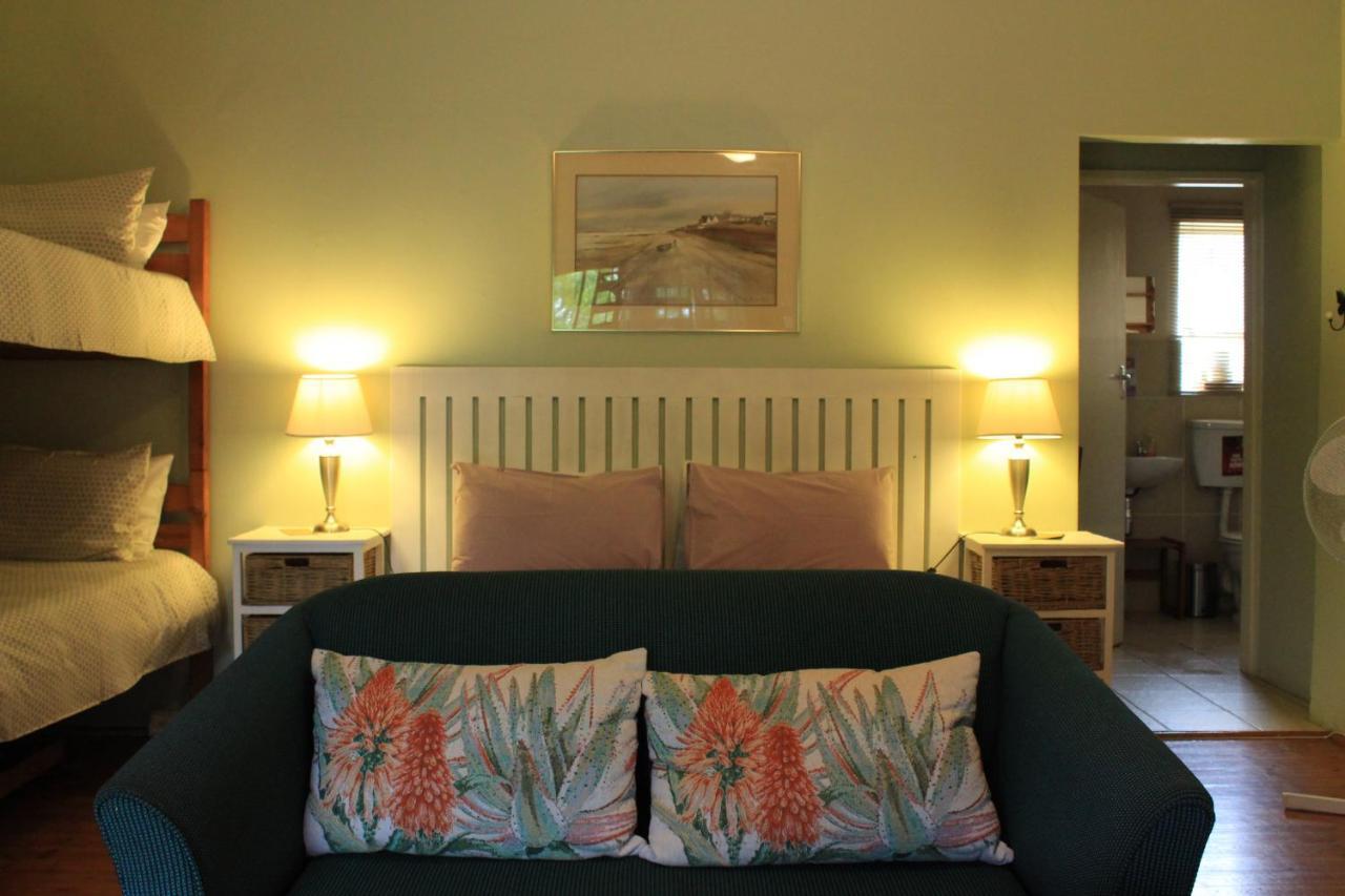 Dempsey'S Self-Catering Guest House Port Elizabeth Eksteriør bilde