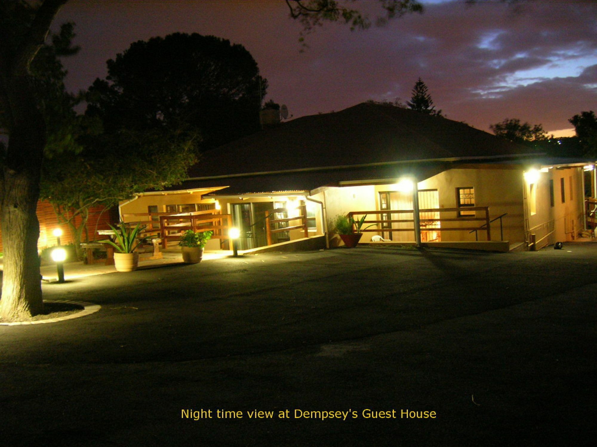 Dempsey'S Self-Catering Guest House Port Elizabeth Eksteriør bilde